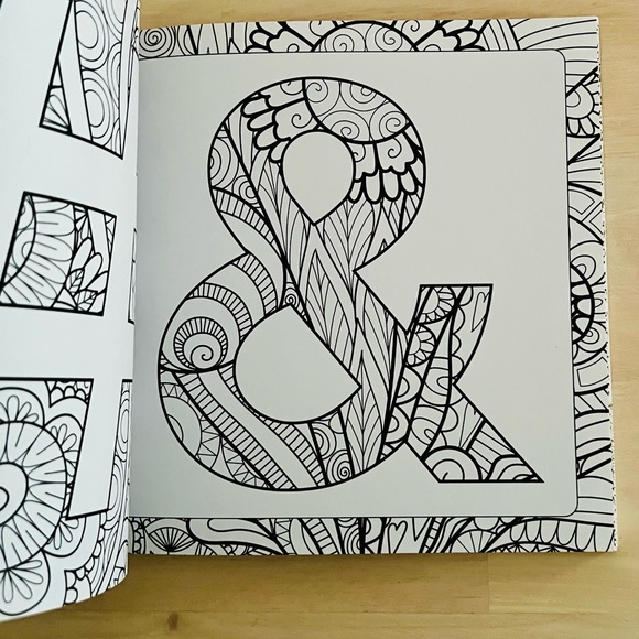 NEW A to Z Adult Colouring Book - Picture 9 of 10